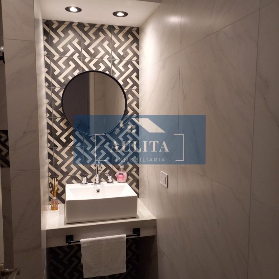 Chalet a estrenar en Barrio Las Lomas