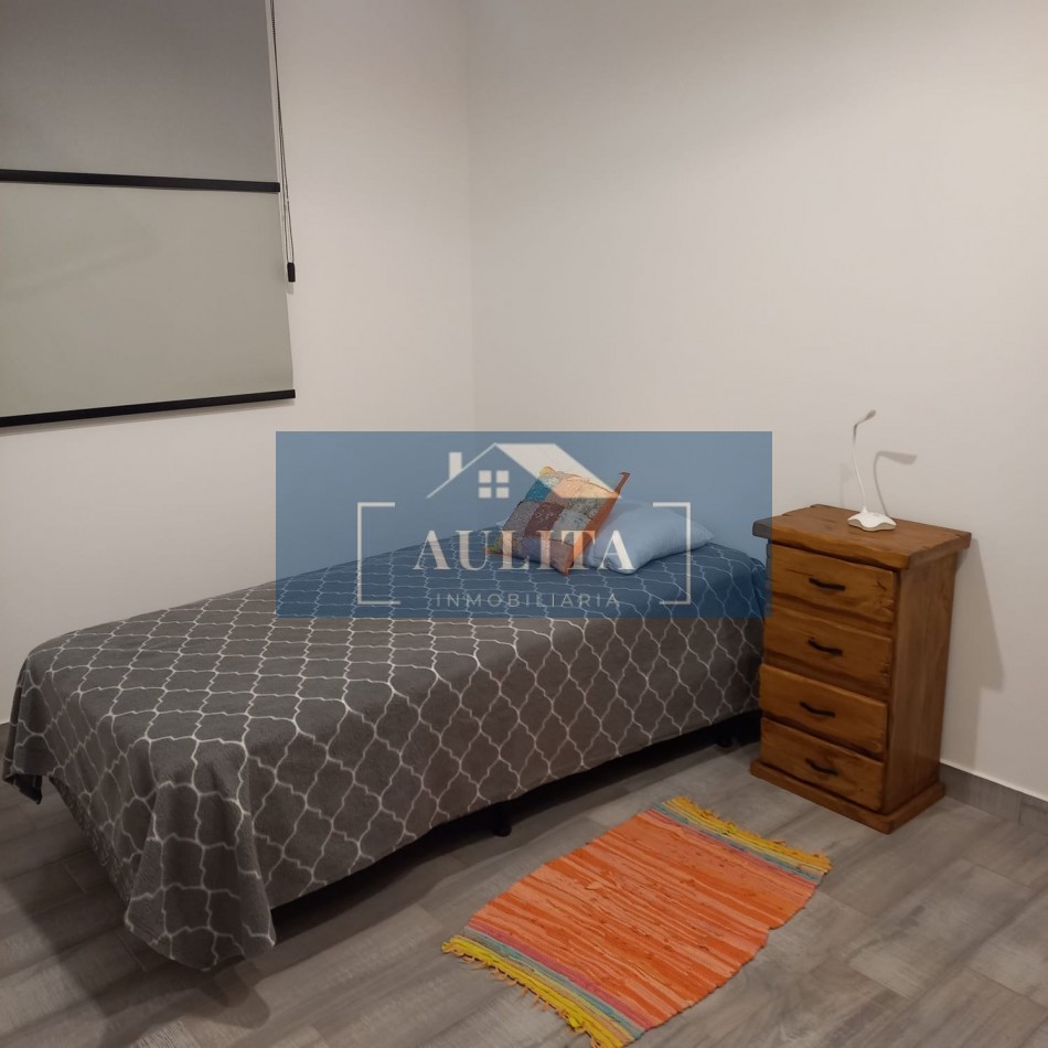 Chalet a estrenar en Barrio Las Lomas