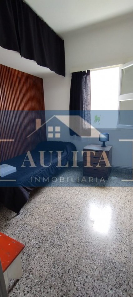 3 ambientes con dependencia de servicio y cochera
