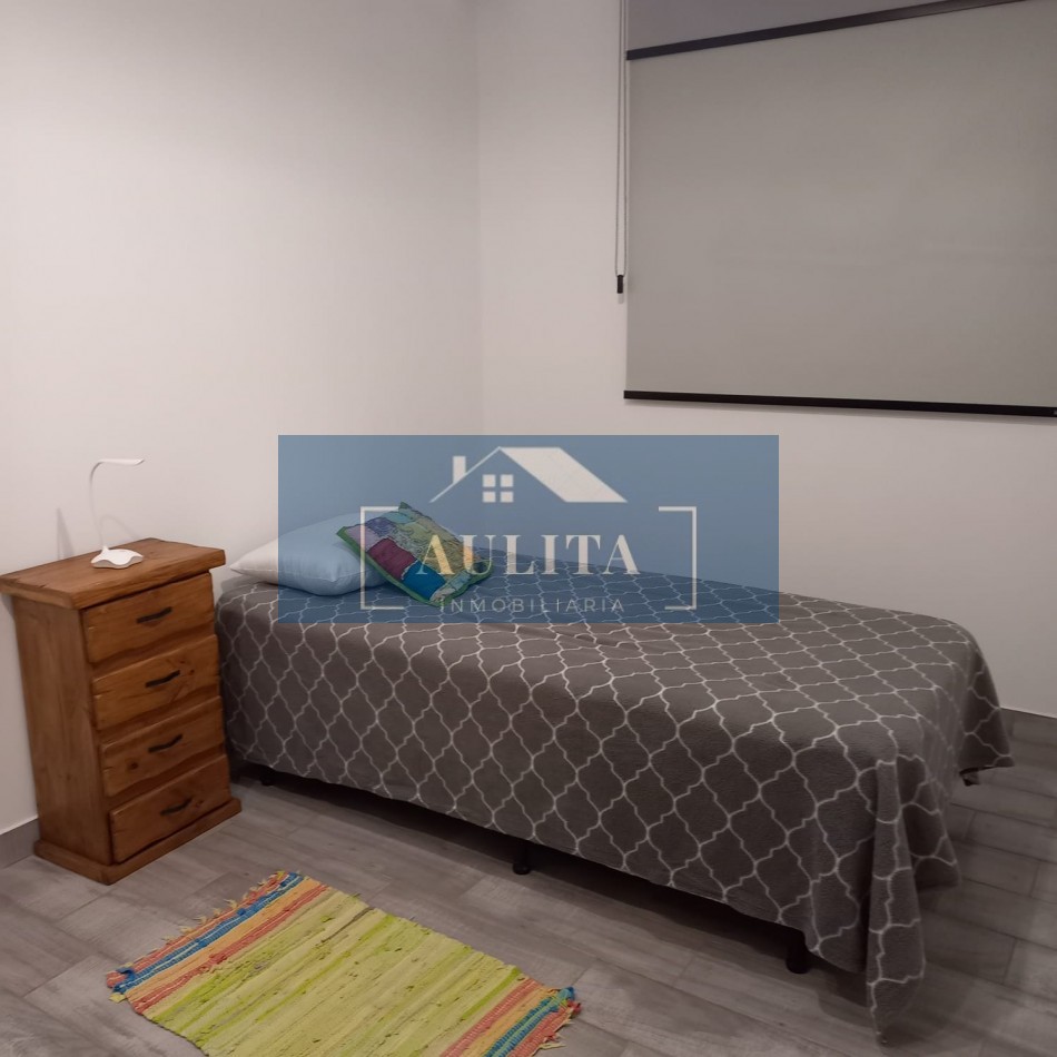 Chalet a estrenar en Barrio Las Lomas