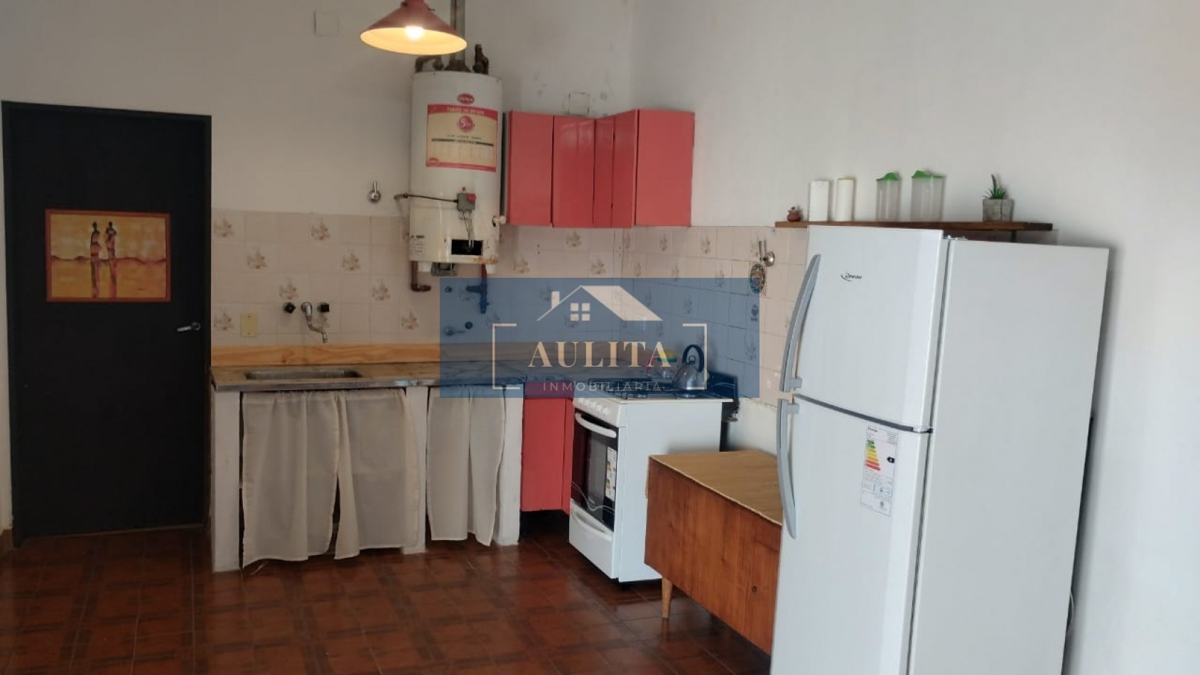 PH con entrada individual y servicios.