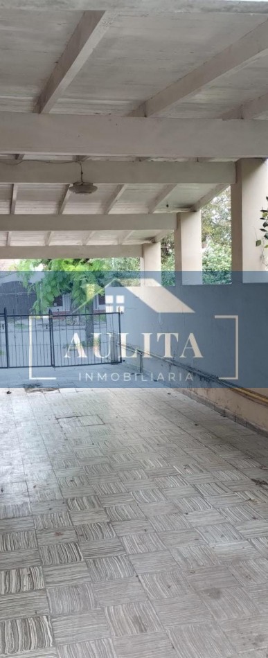 3 propiedades en un lote ( ideal para renta ) 