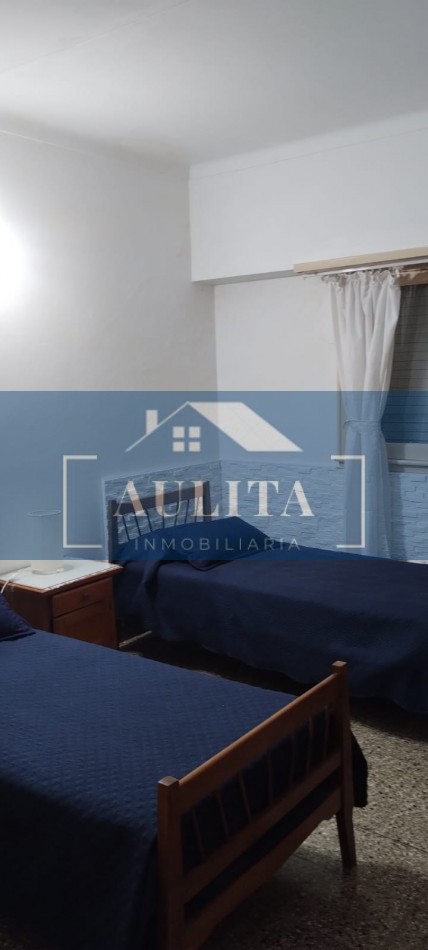 3 propiedades en un lote ( ideal para renta ) 