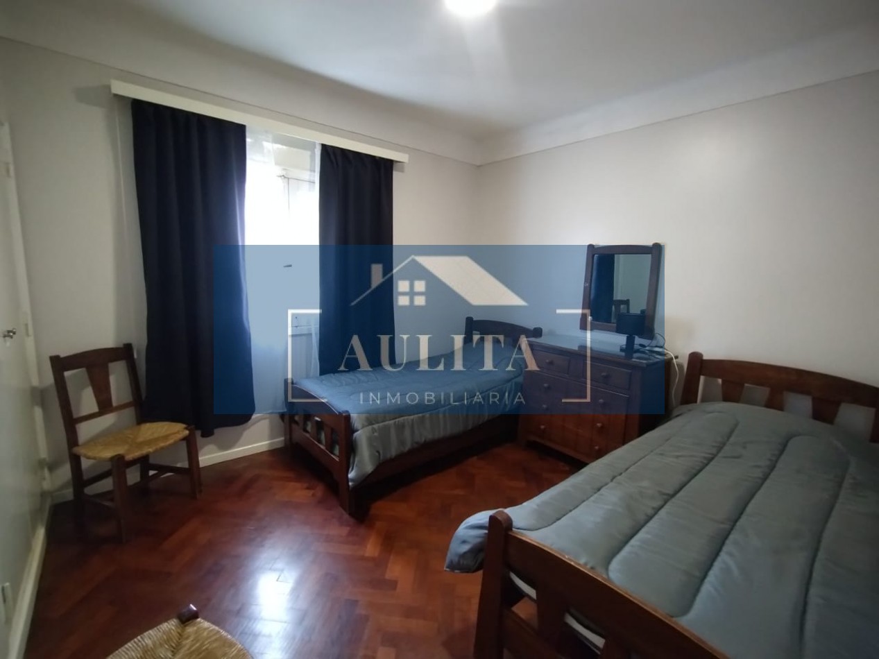 3 ambientes con dependencia de servicio y cochera