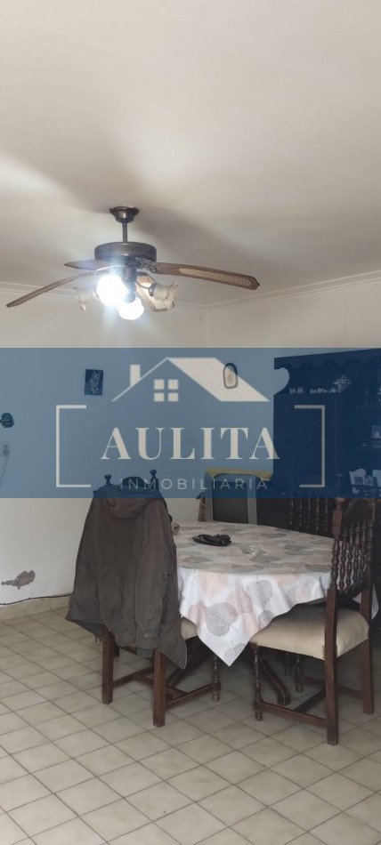 3 propiedades en un lote ( ideal para renta ) 