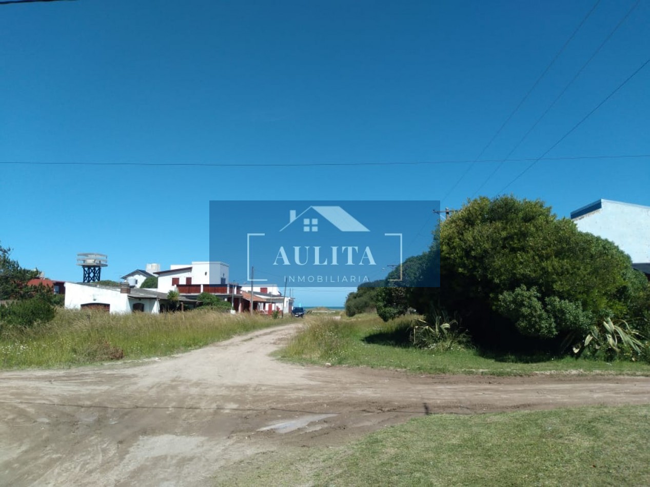 Casa a metros de la playa en Mar del Sud