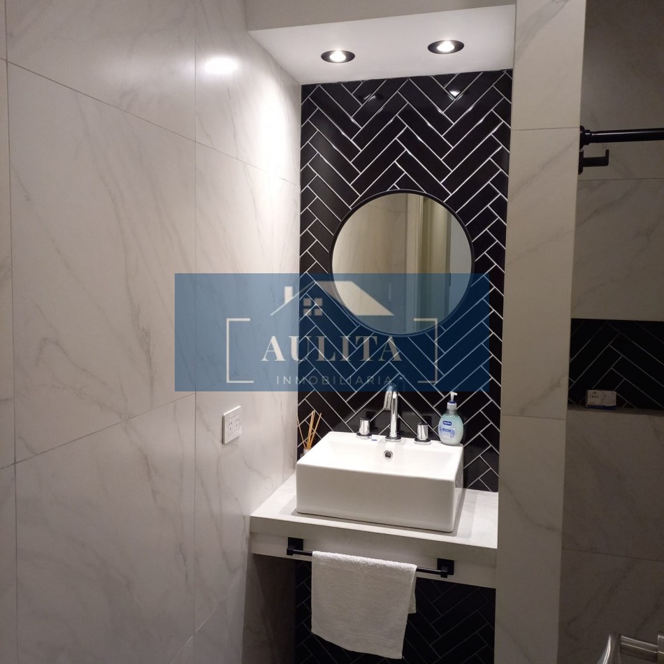 Chalet a estrenar en Barrio Las Lomas