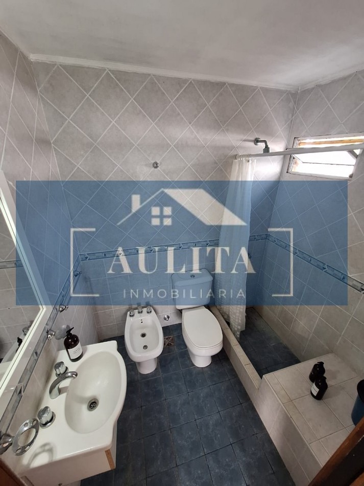 Duplex sobre av. 37 proximo a la Costanera