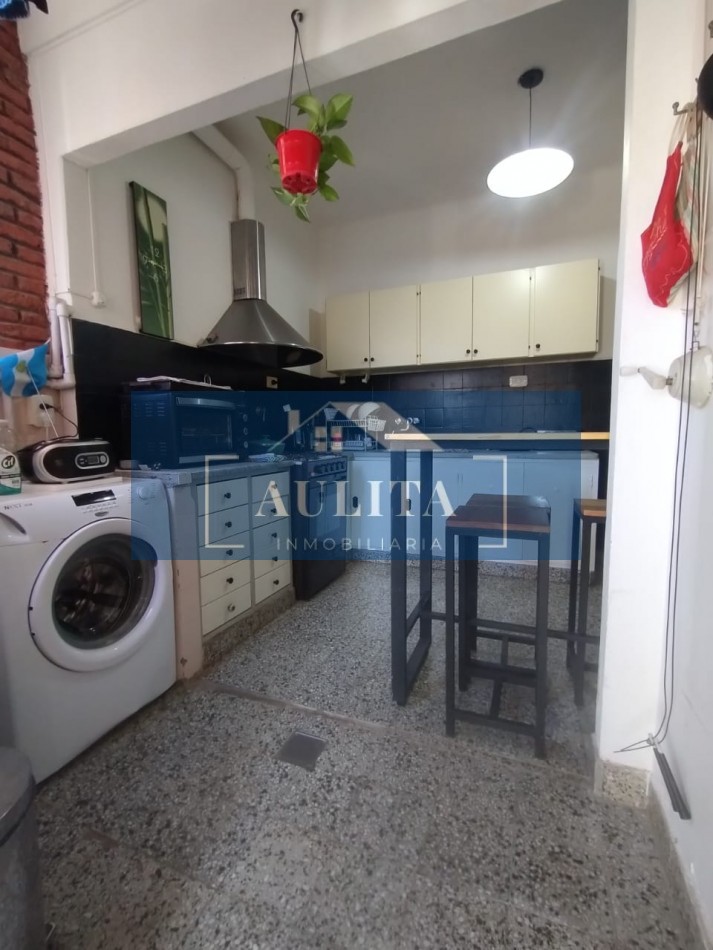 3 ambientes con dependencia de servicio y cochera