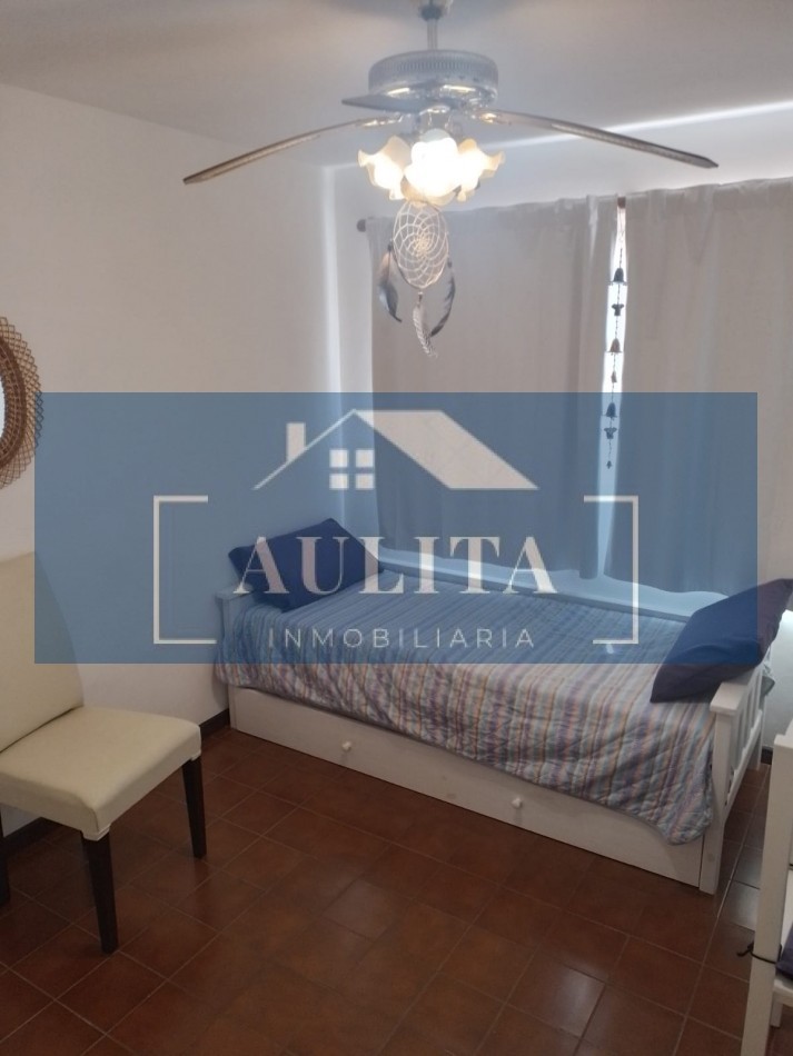 Excelente departamento (3 amb.) a metros del mar con cochera